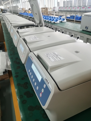 L420-A Centrifuge Kecepatan Rendah 4200rpm 2760xg Kapasitas Maksimal 12x20ml