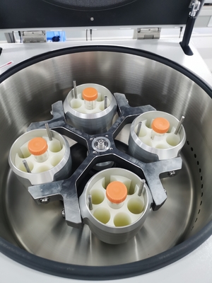 Cence CLT55 Bank Darah Centrifuge 5500r/min 4x750ml Kapasitas